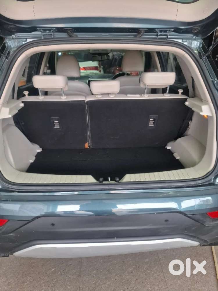 Mahindra Xuv300 W8 Option Diesel, 2020, Diesel