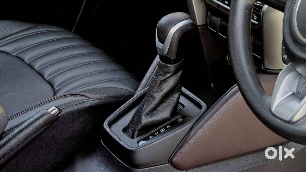 Maruti Suzuki Grand Vitara 1.5 Delta Smart Hybrid At, 2024, Petrol