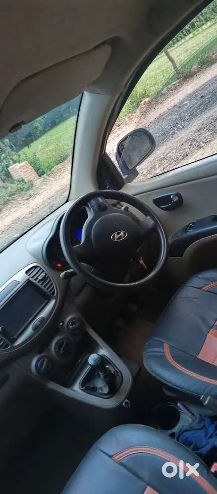 2012 Hyundai I10 Era Petrol Manual 1st Owner . Cng And Petrol