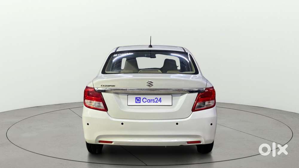 Maruti Suzuki Dzire 1.2 Lxi, 2022, Cng & Hybrids