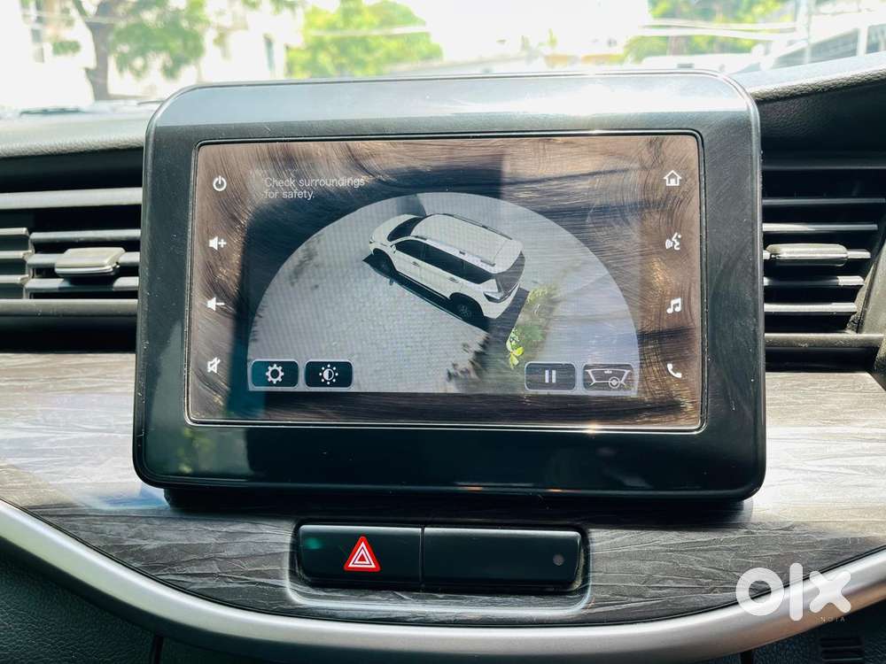 Maruti Suzuki Xl6 1.5 Alpha At, 2022, Petrol