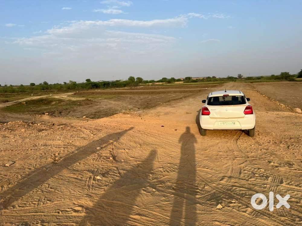 Maruti Suzuki Swift 2023 Petrol Well Maintained
