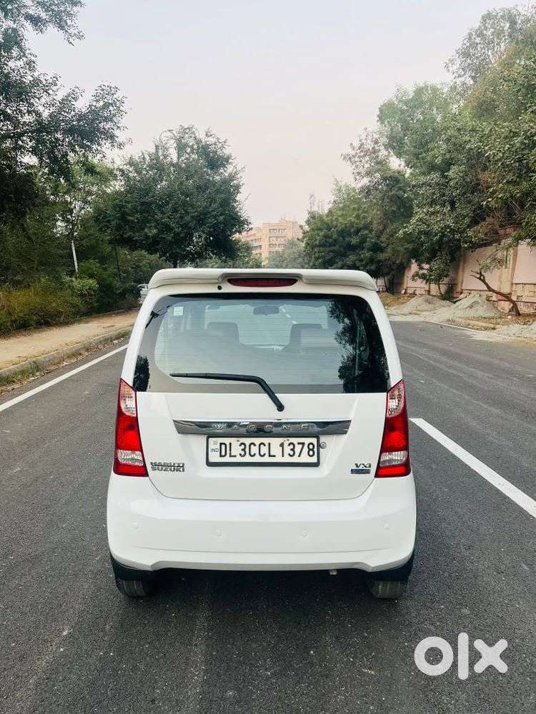 Maruti Suzuki Wagon R 1.0 Vxi Plus (o) Amt, 2016, Cng & Hybrids