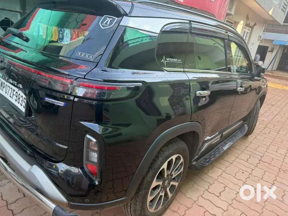 Maruti Suzuki Grand Vitara 2023 Petrol Well Maintained