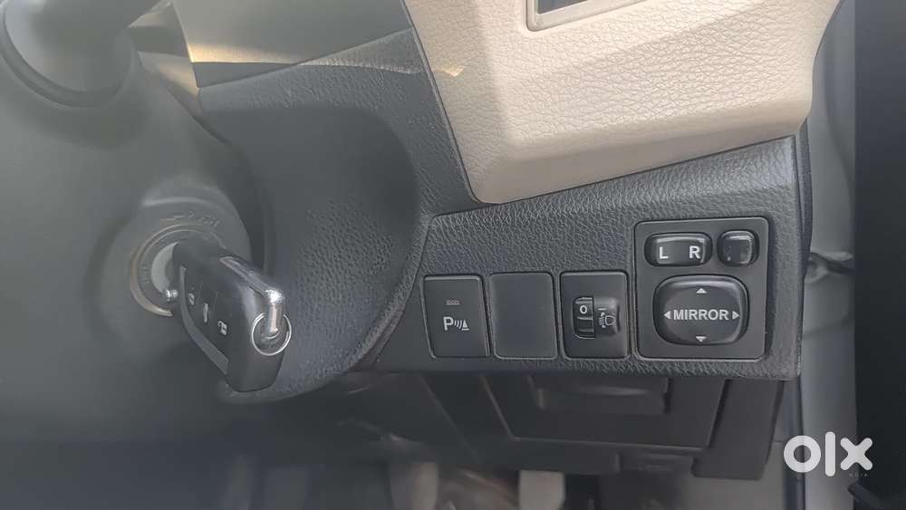 Toyota Corolla Altis 2013-2017 G Mt, 2015, Petrol