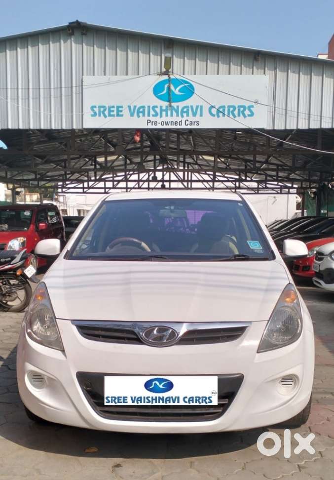 Hyundai I20 Magna 1.2 Mt, 2011, Petrol