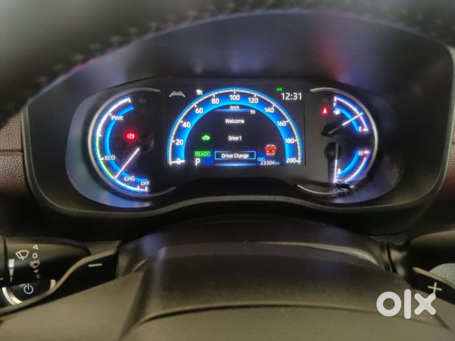 Toyota Innova Hycross 2.0 Zx (o) Hybrid 7 Str, 2023, Petrol