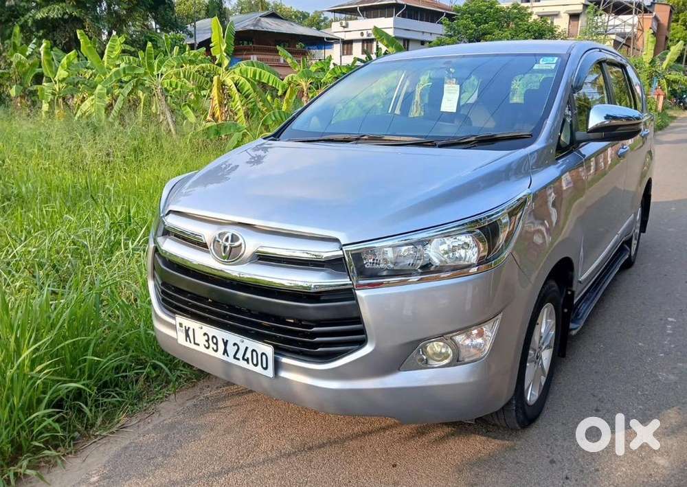 Toyota Innova Crysta 2019
