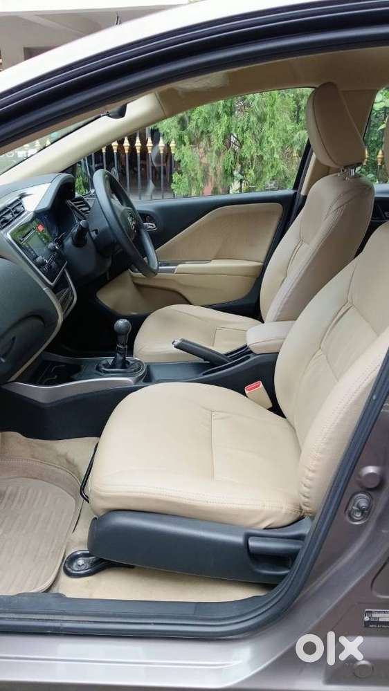 Honda City V Mt, 2015, Petrol
