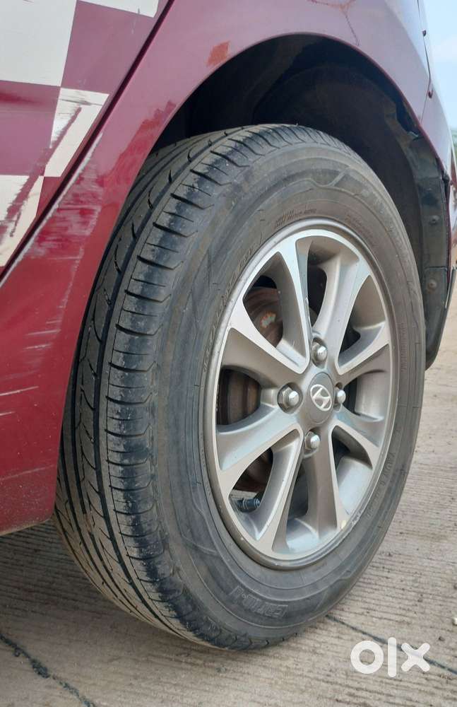 Hyundai Grand I10 Sportz, 2014, Petrol