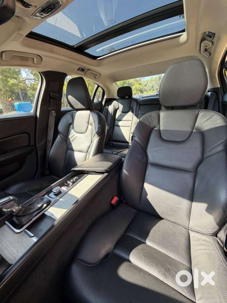 Volvo S60 T4 Inscription, 2021, Petrol