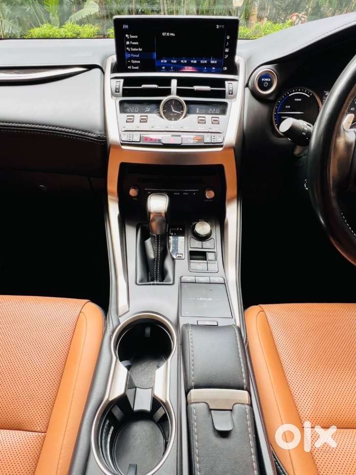 Lexus Nx 300h, 2020, Petrol