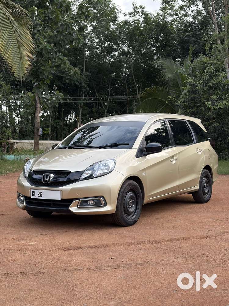 Honda Mobilio 1.5 S I-vtec Mt, 2015, Petrol