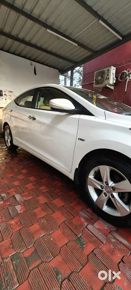Hyundai Elantra 2013 Top End