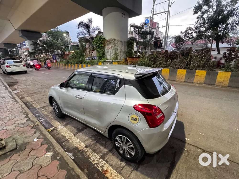 Maruti Suzuki Swift 2021 Vxi