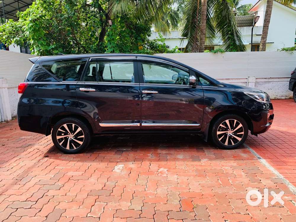 Toyota Innova Crysta Zx 2.4 Diesel 7 Seater, 2022, Diesel
