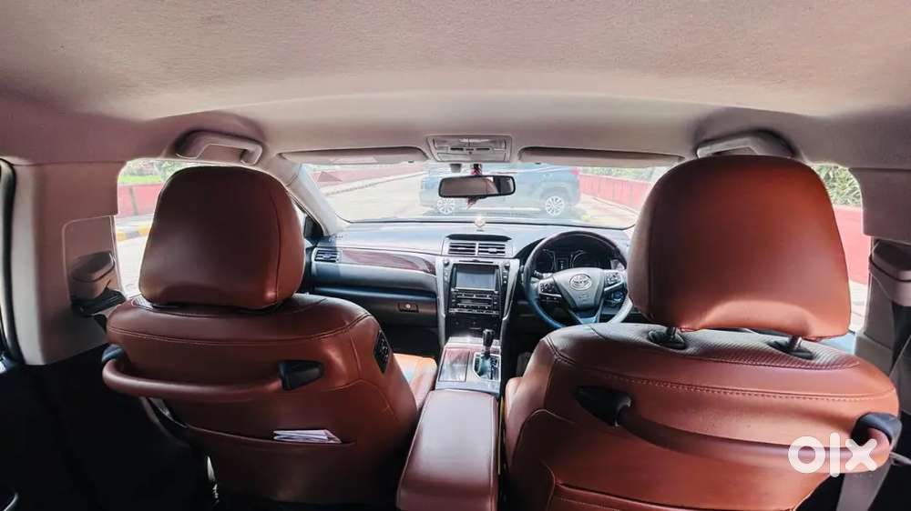 Toyota Camry Hybrid 2018 Car