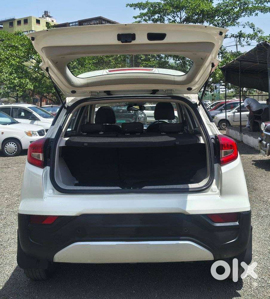 Mahindra Xuv300 W8 Option, 2022, Petrol