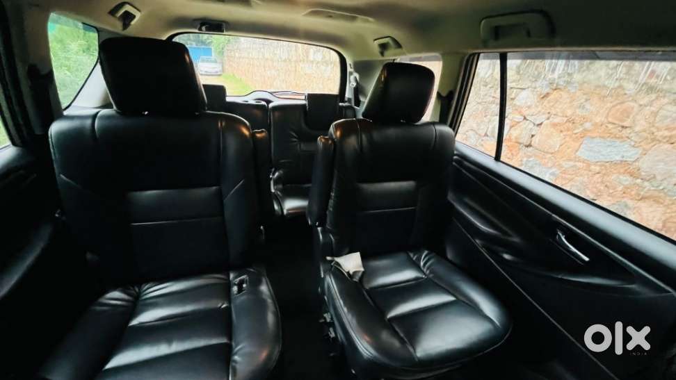 Toyota Innova Crysta 2.4 Gx Limited Edition 7 Str, 2021, Diesel