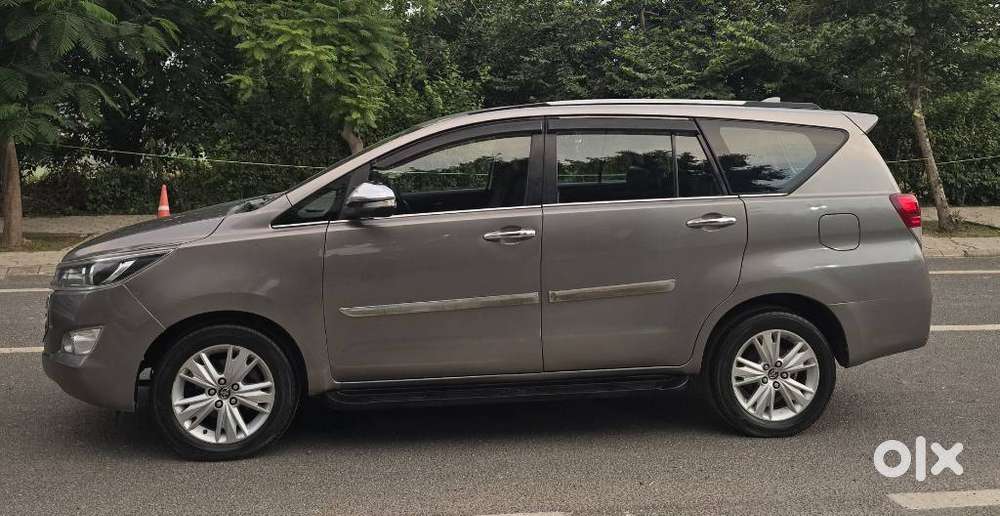 Toyota Innova Crysta 2.4 Zx Mt, 2016, Diesel