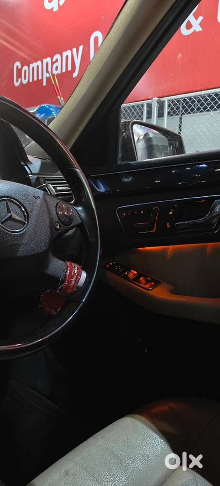 Mercedes-benz E-class 2010 Petrol