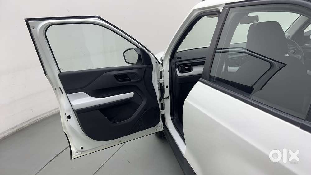 Tata Punch Pure, 2025, Petrol