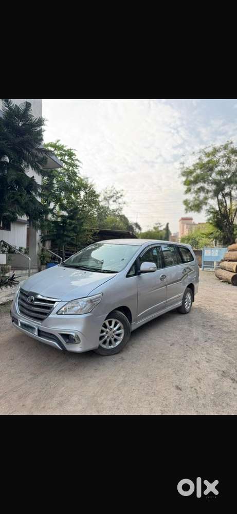 Toyota Innova Diesel 2014