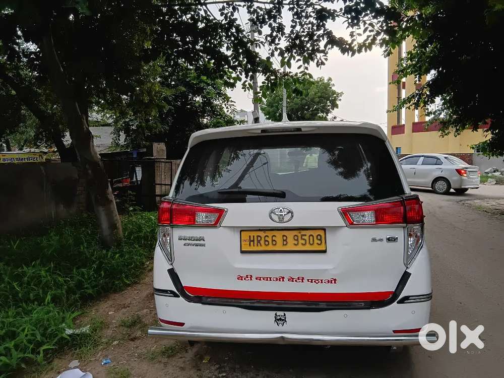 Toyota Innova Crystal 2019