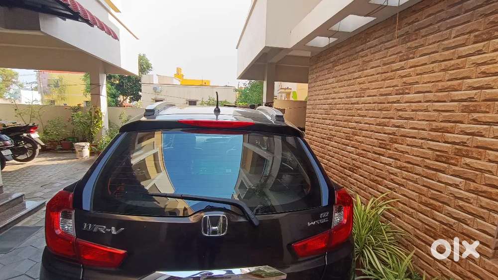 Honda Wr-v 2017 Petrol Well Maintained