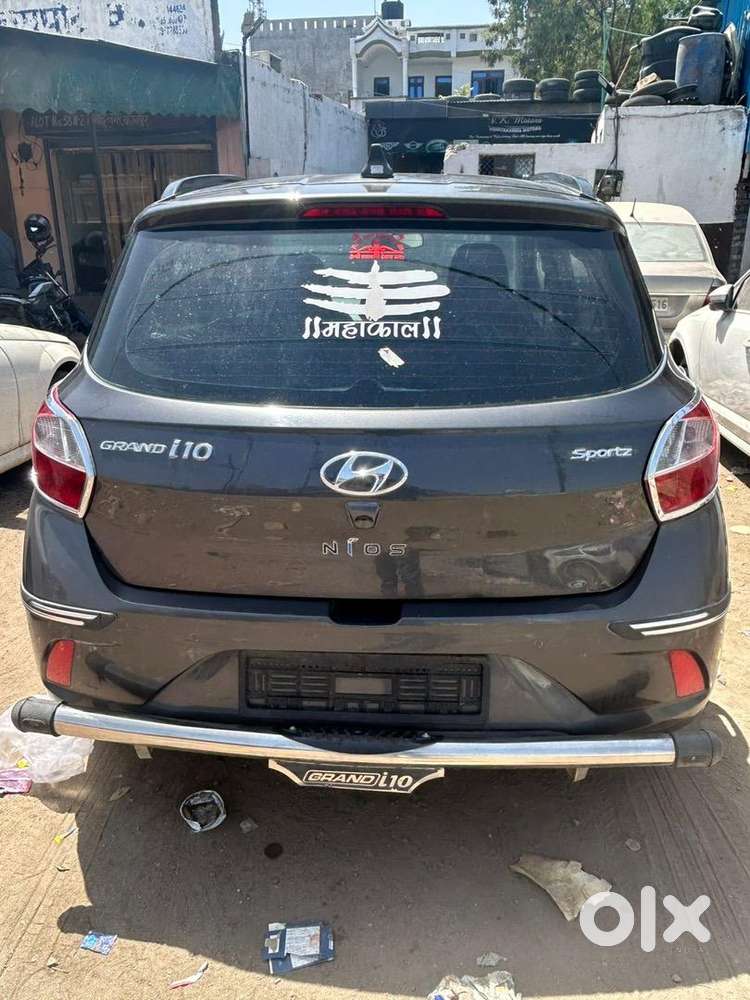 Hyundai Grand I10 Nios Petrol Well Maintained
