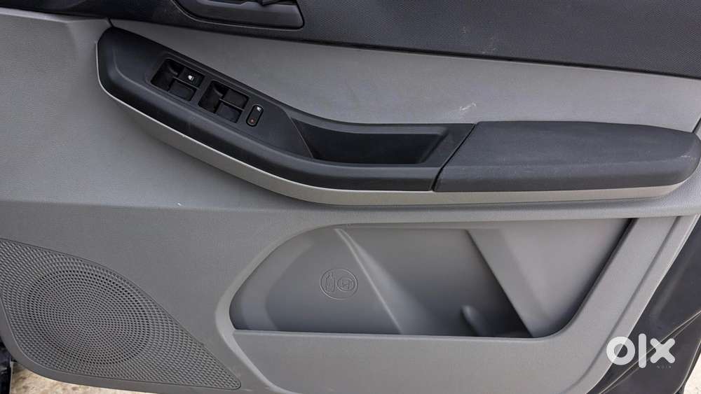 Tata Tiago 1.05 Revotorq Xt, 2023, Petrol