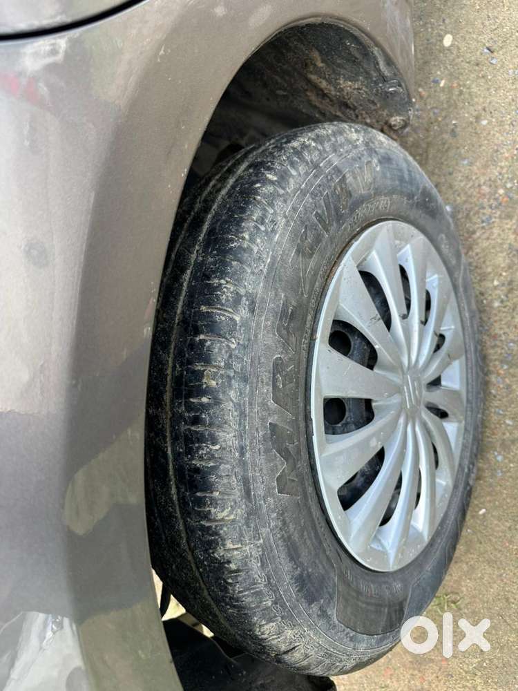 Maruti Suzuki Swift Vxi + Manual, 2015, Petrol