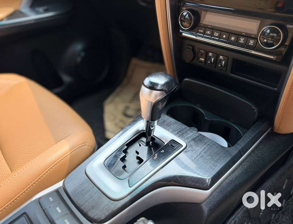 Toyota Fortuner [2021-ongoing] 2.8 2wd Diesel At, 2023, Diesel