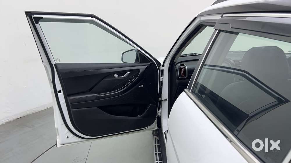 Hyundai Creta Sx (o) 1.5 Petrol Cvt Knight, 2023, Petrol