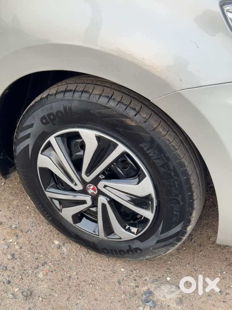 Maruti Suzuki Swift Lxi Optional-o, 2018, Petrol