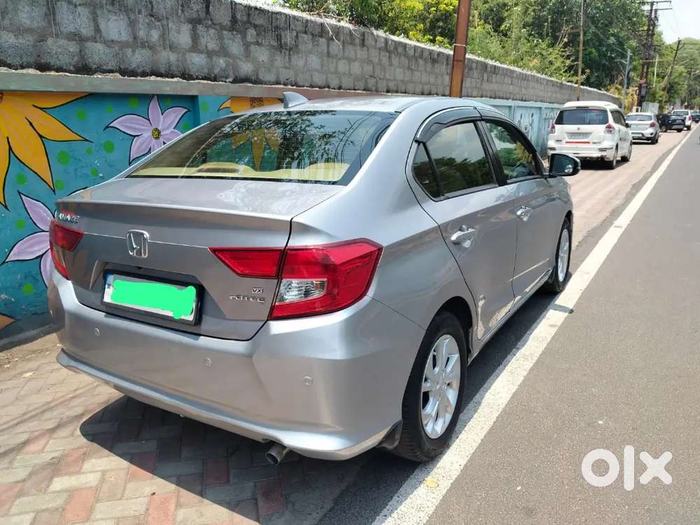 Honda Amaze 2019 Diesel Automatic 140000 Km Driven