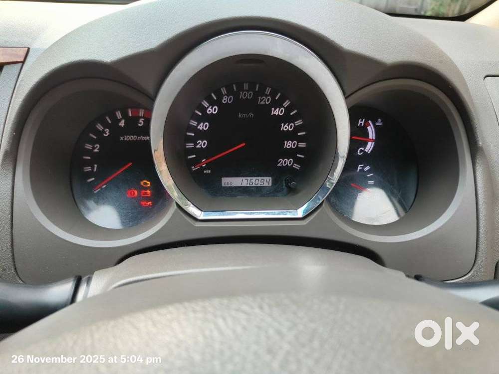 Toyota Fortuner 3.0 4x4 Manual, 2010, Diesel