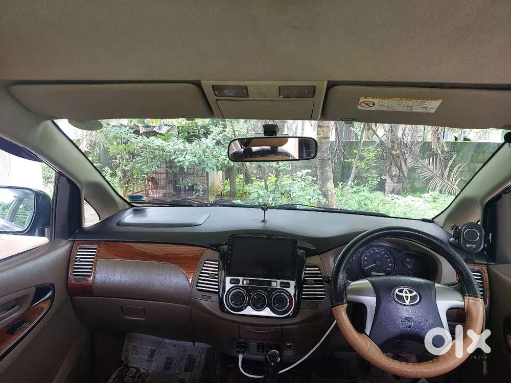 Toyota Innova 2015 Diesel 165000 Km Driven