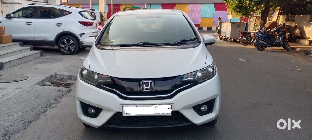 Honda Jazz V Automatic, 2016, Petrol