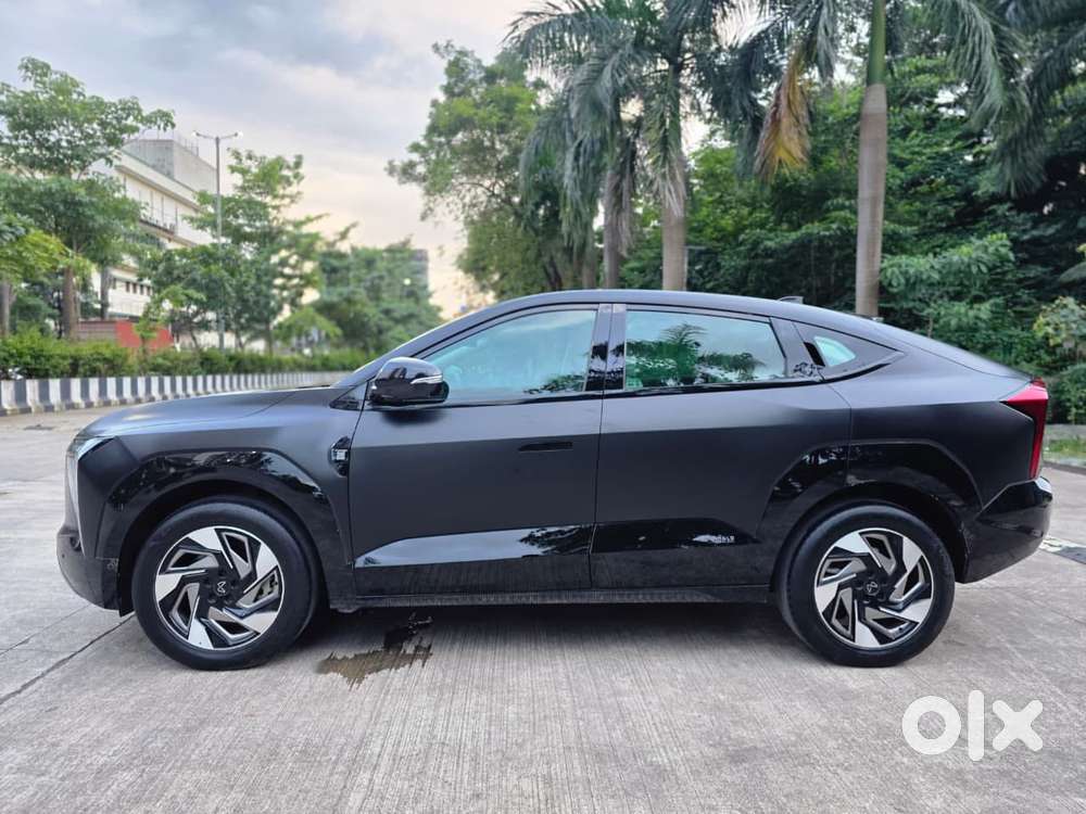 Mahindra Xev 9e Pack Three (top Model), 2025, Electric