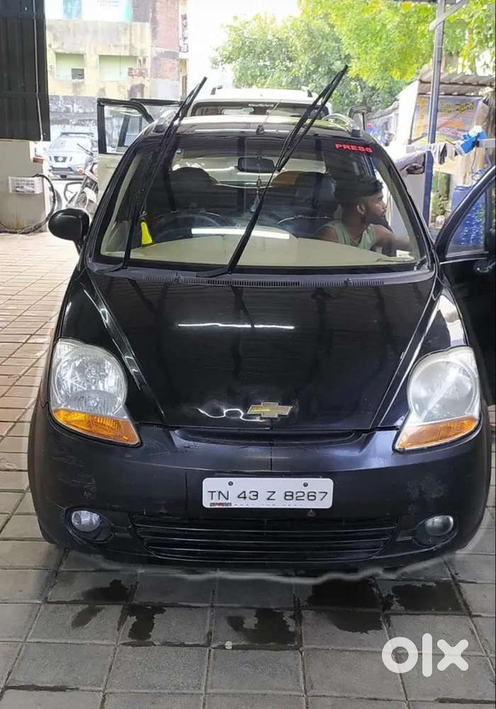 Chevrolet Spark 2011 Petrol Well Maintained