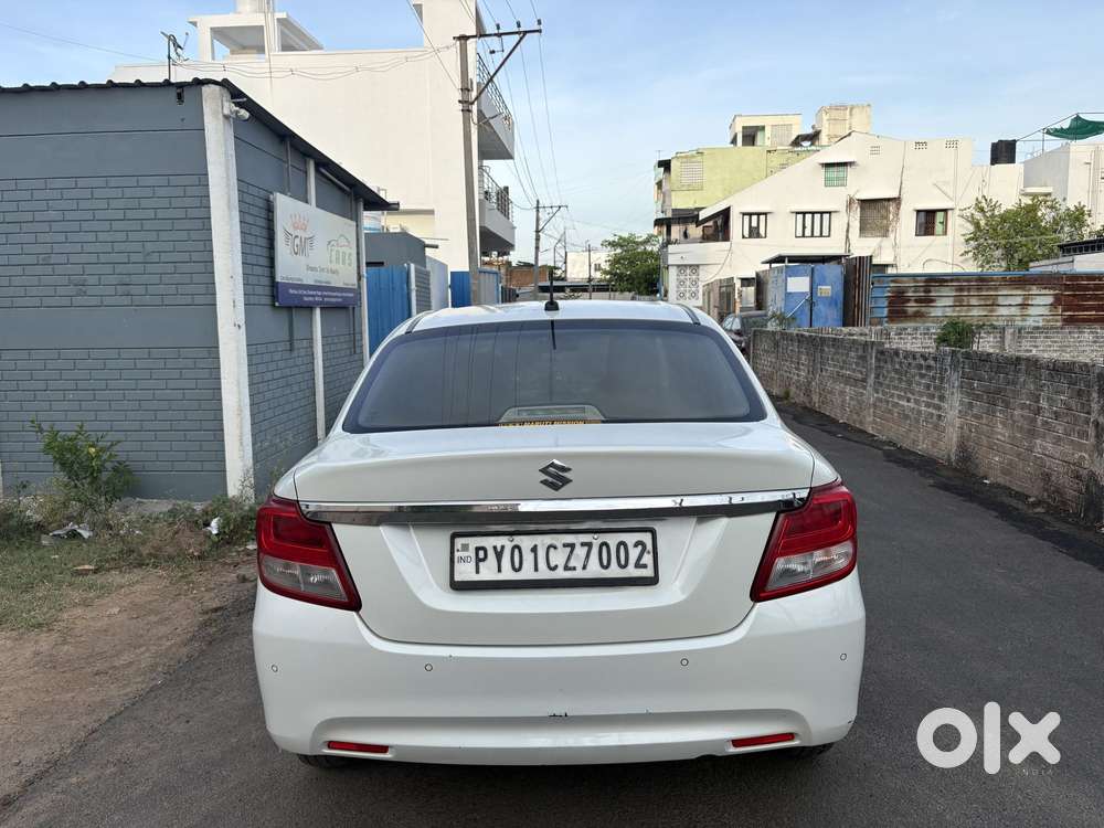 Maruti Suzuki Swift Dzire, 2022, Petrol