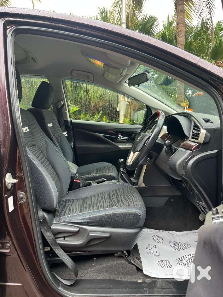 Toyota Innova Crysta 2.4 V 8 Str, 2019, Diesel