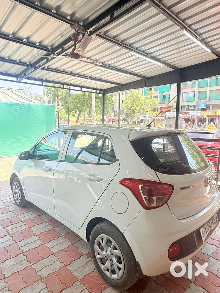 Hyundai Grand I10 2016-2017 Sportz, 2018, Petrol