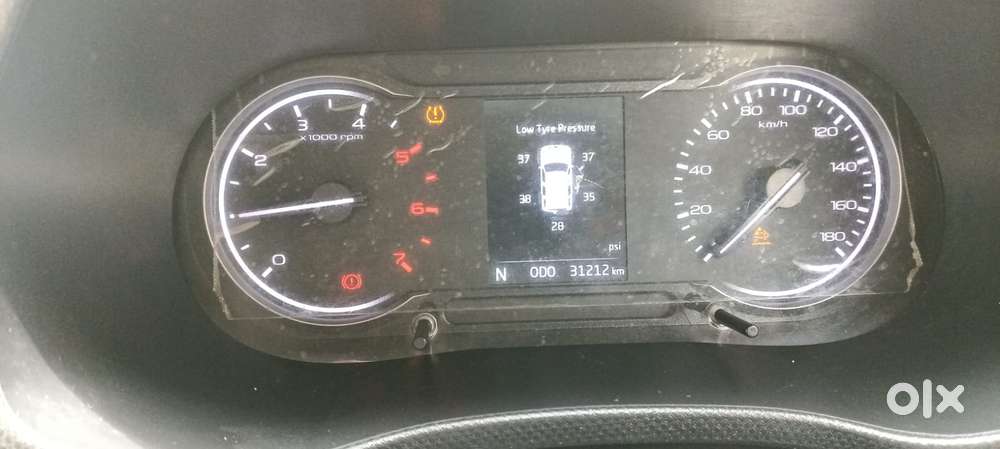 Mahindra Bolero Neo N8, 2024, Diesel