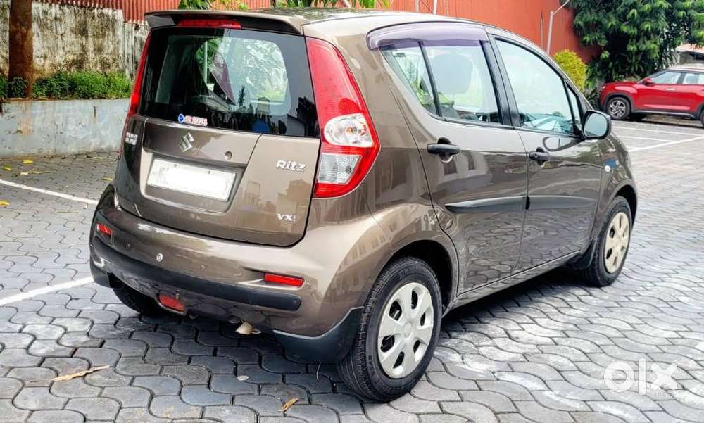 Maruti Suzuki Ritz Vxi, 2014, Petrol