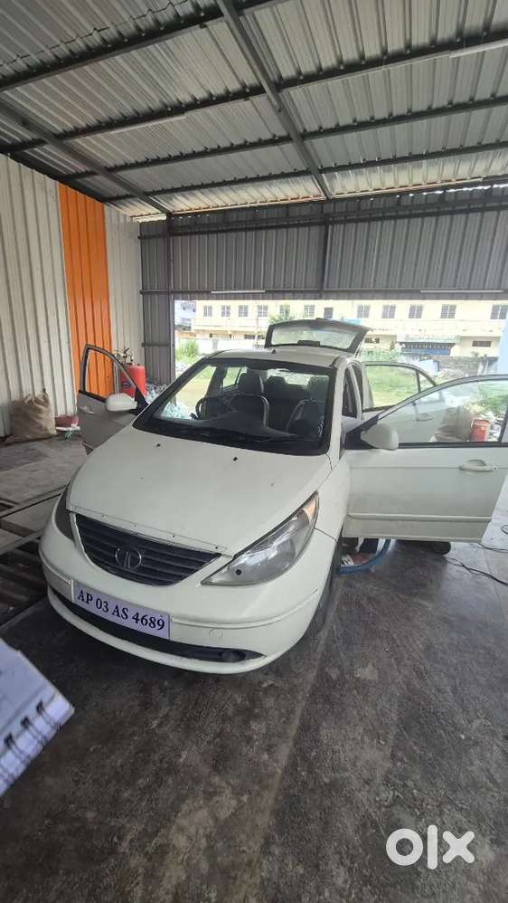 Tata Indica Vista 2011 Diesel With 112000 Km Driven