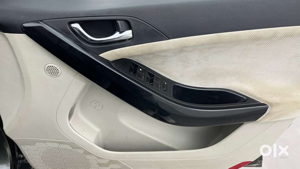Tata Nexon 1.2 Revotron Xz Plus, 2020, Petrol