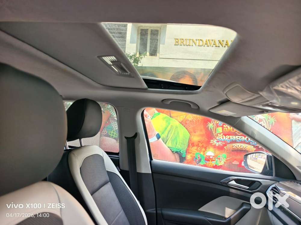 Volkswagen Taigun 1.0 Tsi Highline At, 2024, Petrol