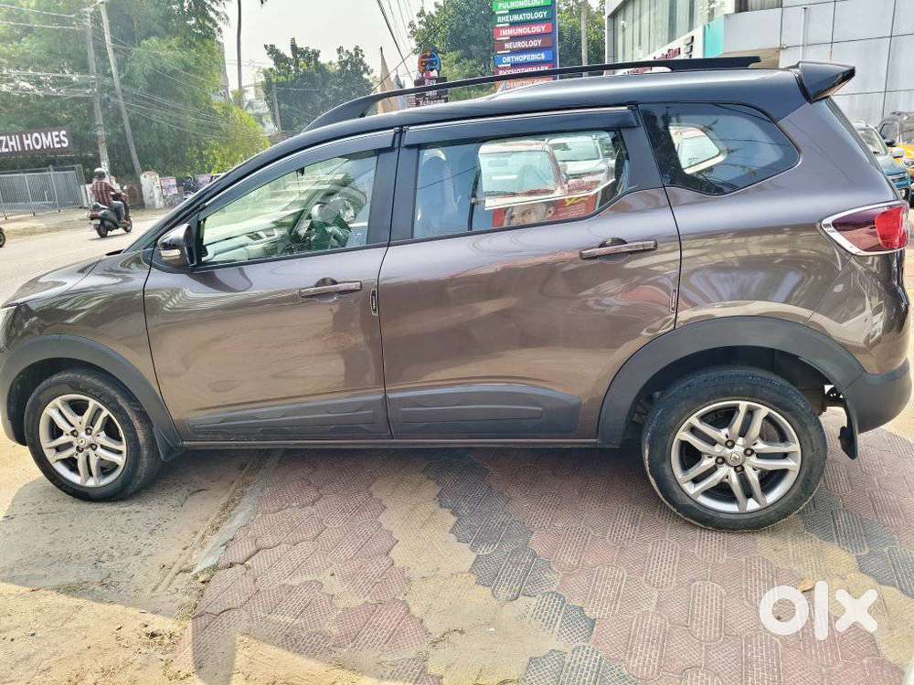 Renault Triber Rxz, 2021, Petrol